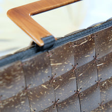 Load image into Gallery viewer, Coconut Handbag