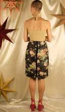 Load image into Gallery viewer, Rose Print Skirt - UK10
