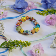 Load image into Gallery viewer, Mismatched Bead Bracelet
