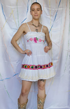 Load image into Gallery viewer, White Ruffles Dress - UK6/8
